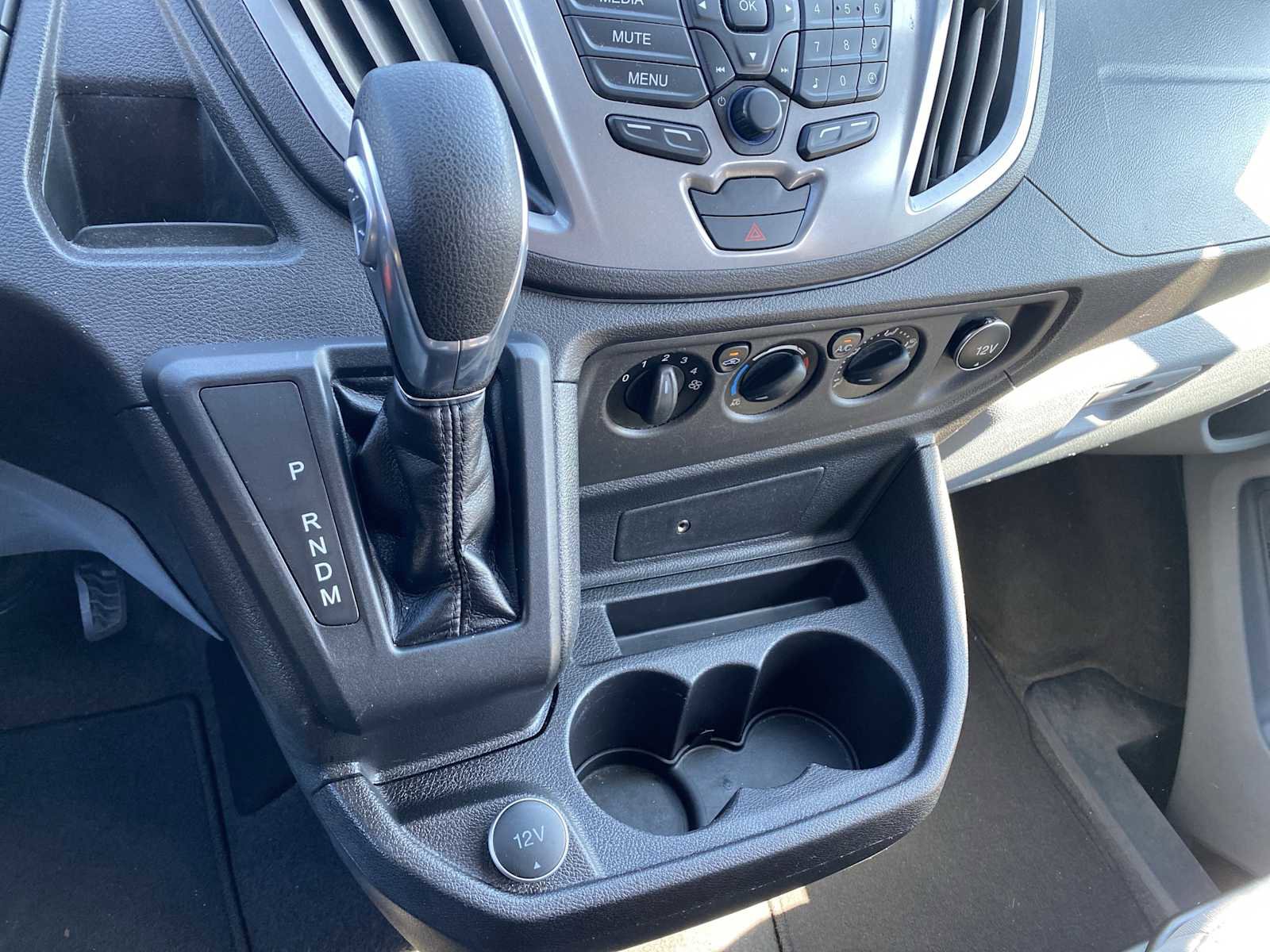 Used 2019 Ford Transit 350 XLT image 18