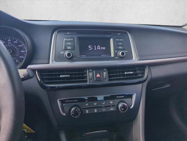 Used 2017 Kia Optima LX image 10