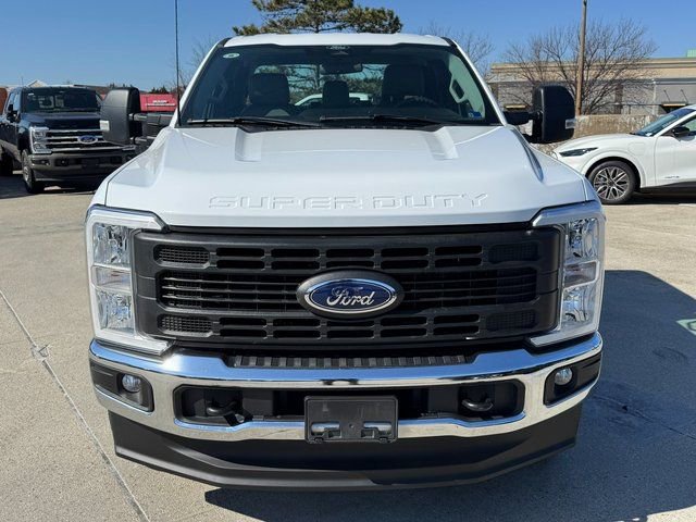 Used 2024 Ford F350 XL w/ Snow Plow/Camper Package image 2