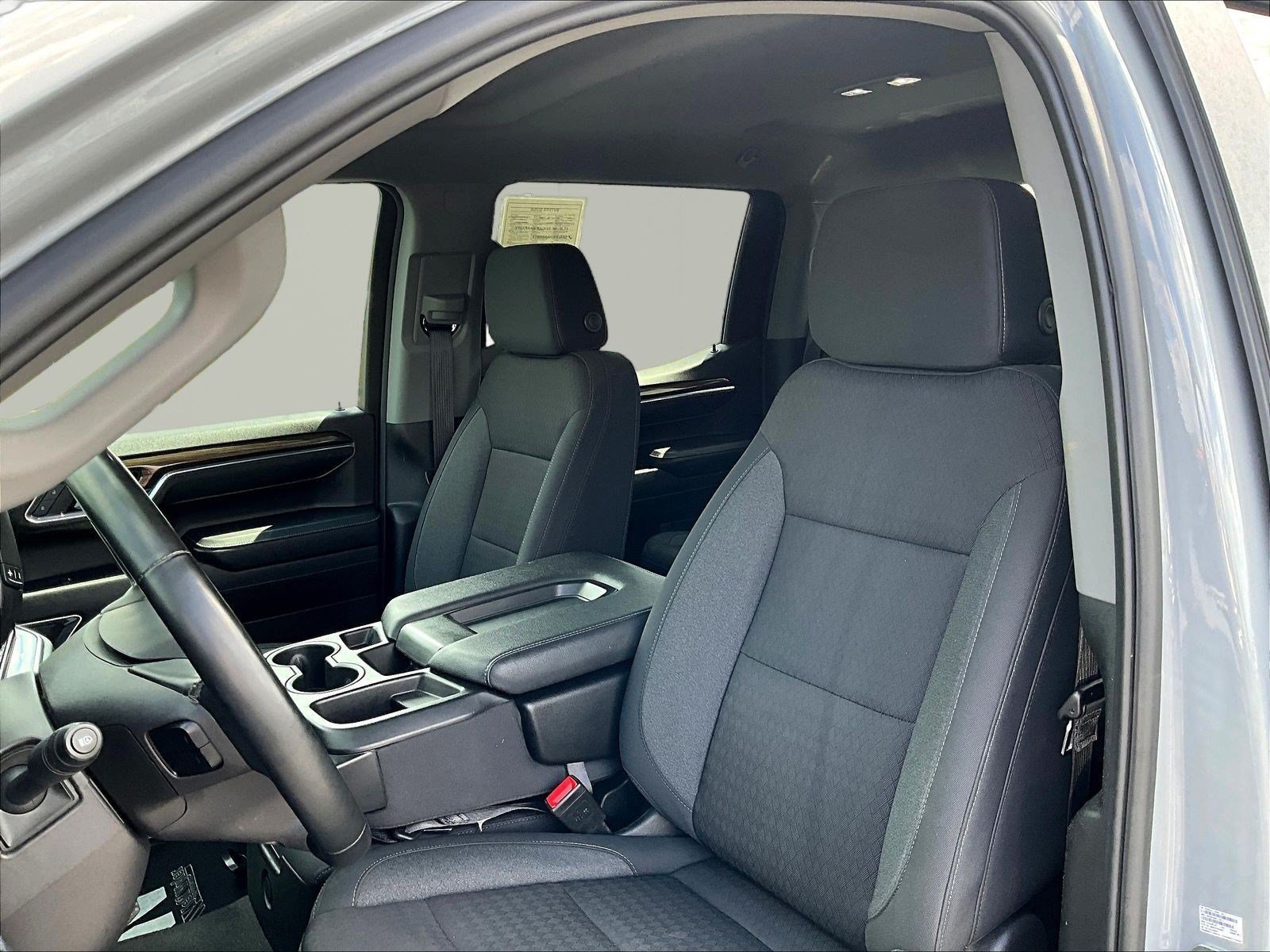 Used 2024 Chevrolet Silverado 1500 LT AWD/4WD image 21
