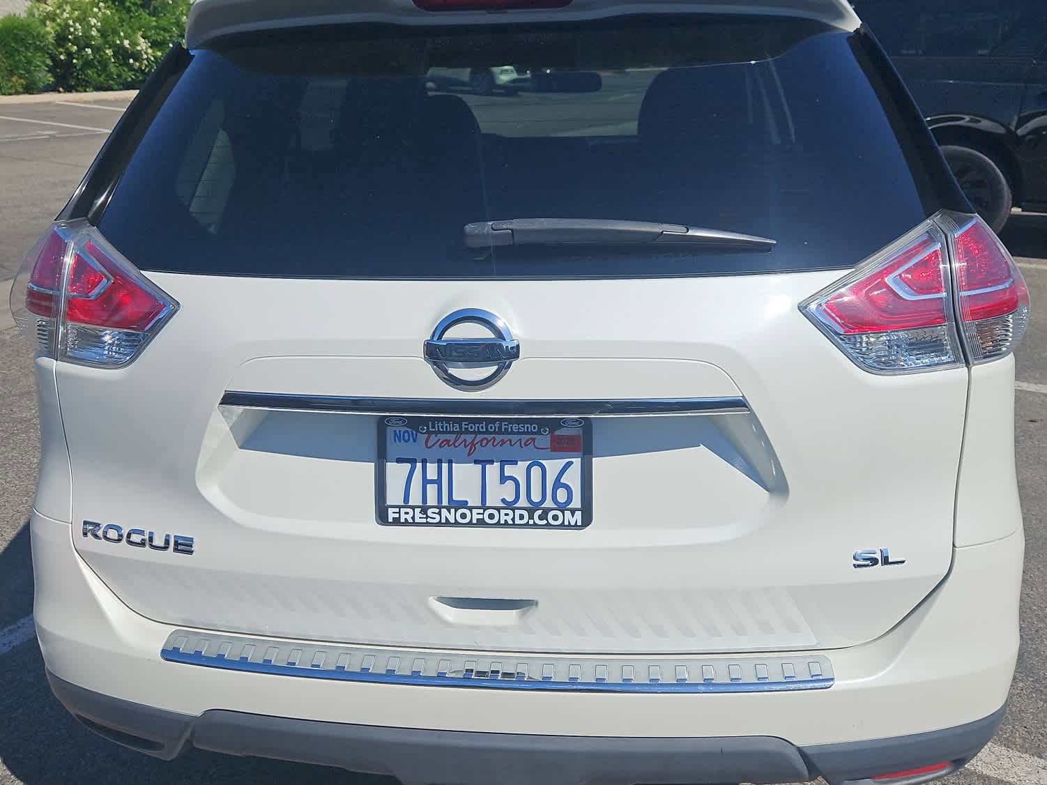 Used 2015 Nissan Rogue SL w/ SL Premium Package FWD image 8