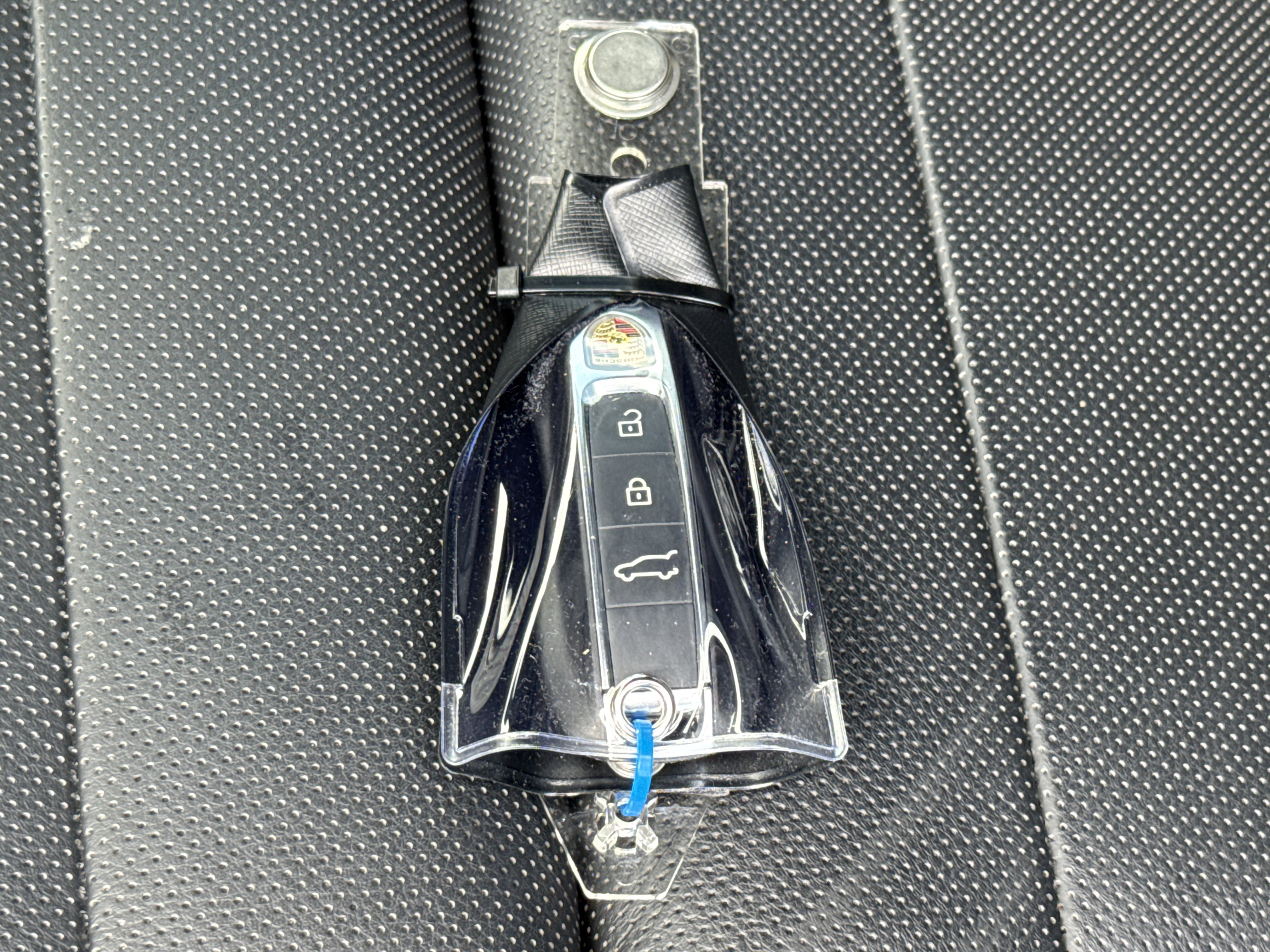 Used 2024 Porsche Cayenne image 37