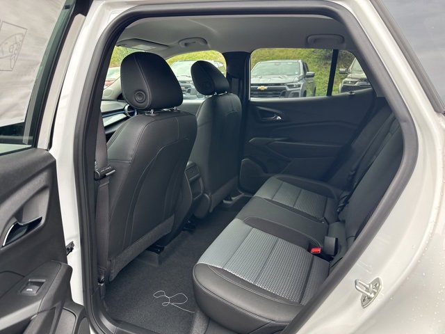New 2026 Chevrolet Trax LT w/ Driver Confidence Package image 18