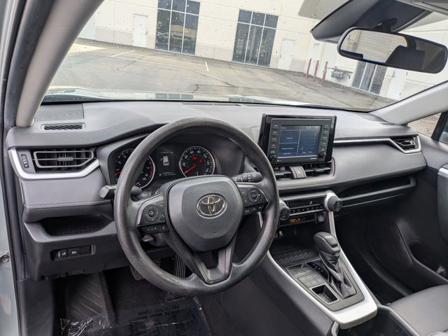 Used 2022 Toyota RAV4 XLE image 11