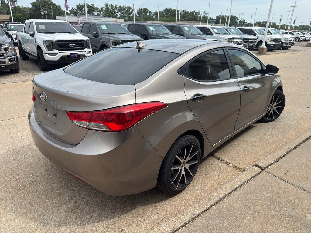 Used 2011 Hyundai Elantra GLS w/ Preferred Equipment Pkg 3 FWD image 6