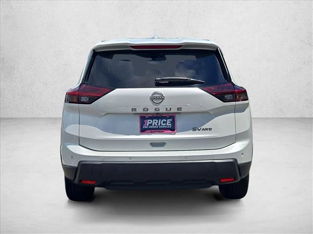 Used 2024 Nissan Rogue SV AWD/4WD image 8