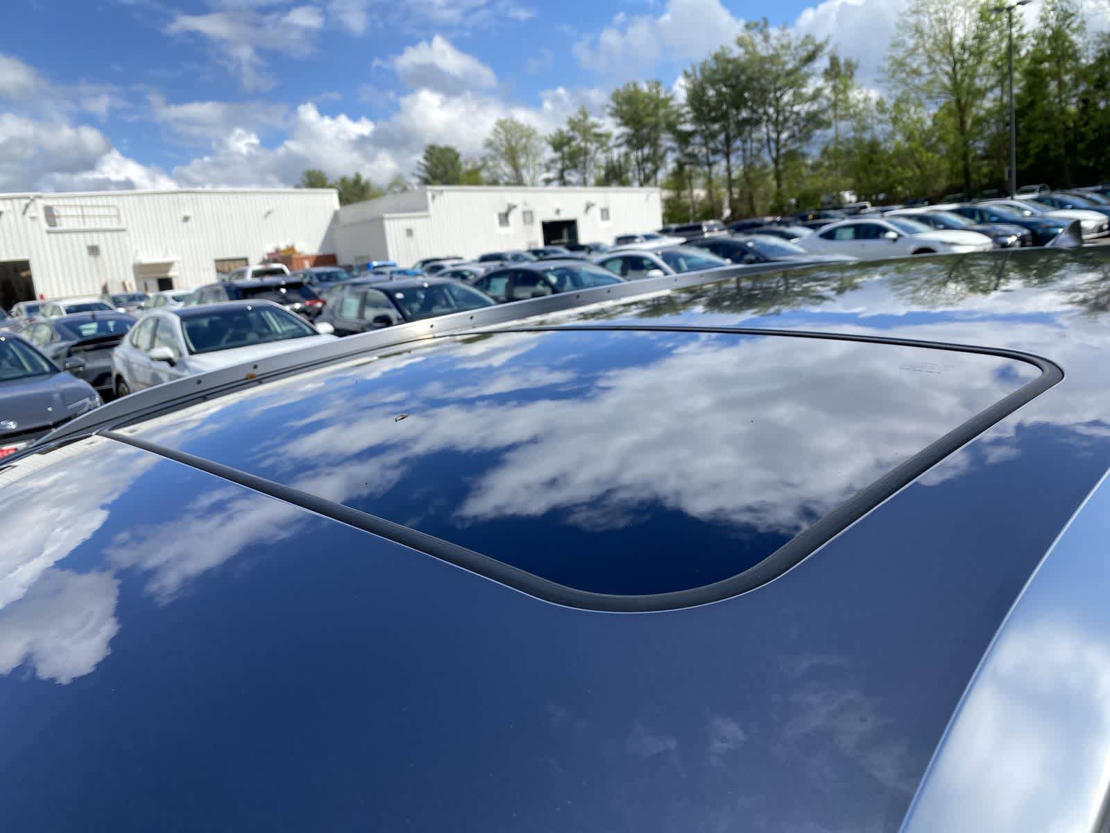 Used 2021 Lexus RX 350L Premium w/ Premium Package AWD/4WD image 16