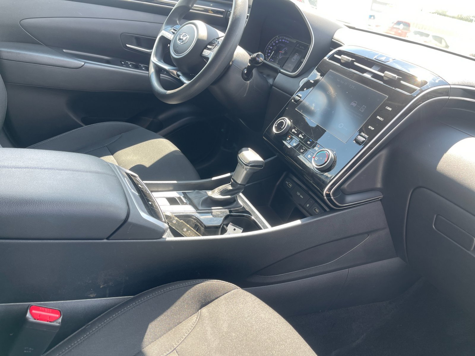 Used 2023 Hyundai Tucson SEL FWD image 18