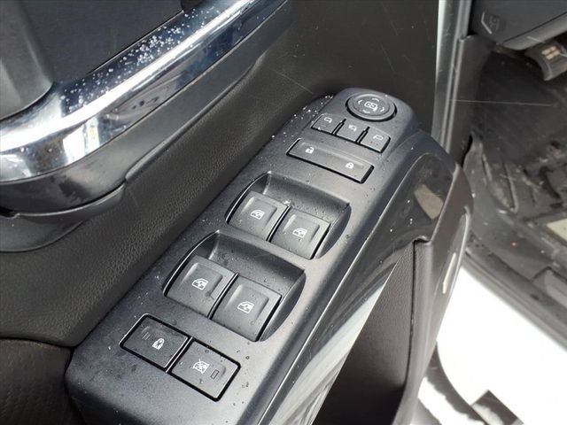 Used 2019 GMC Sierra 2500 SLT w/ Duramax Plus Package image 16