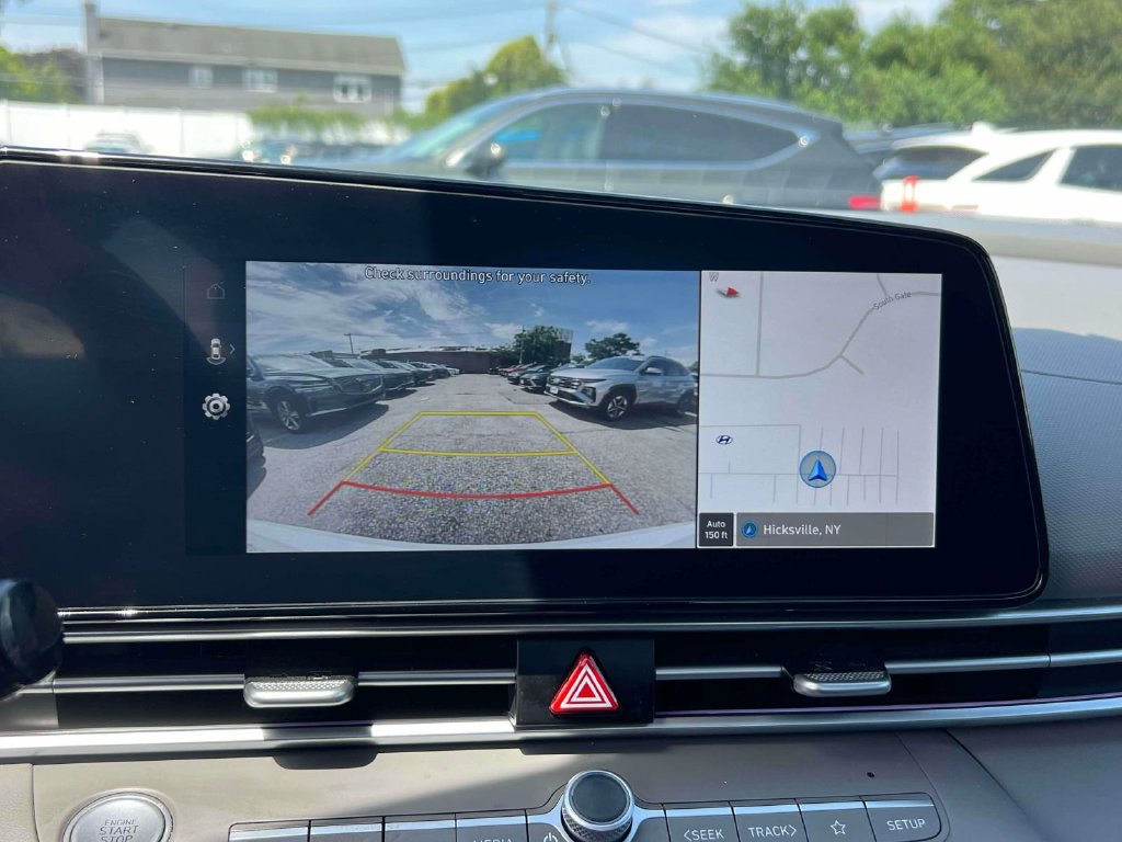 Certified 2025 Hyundai Elantra SEL FWD image 27