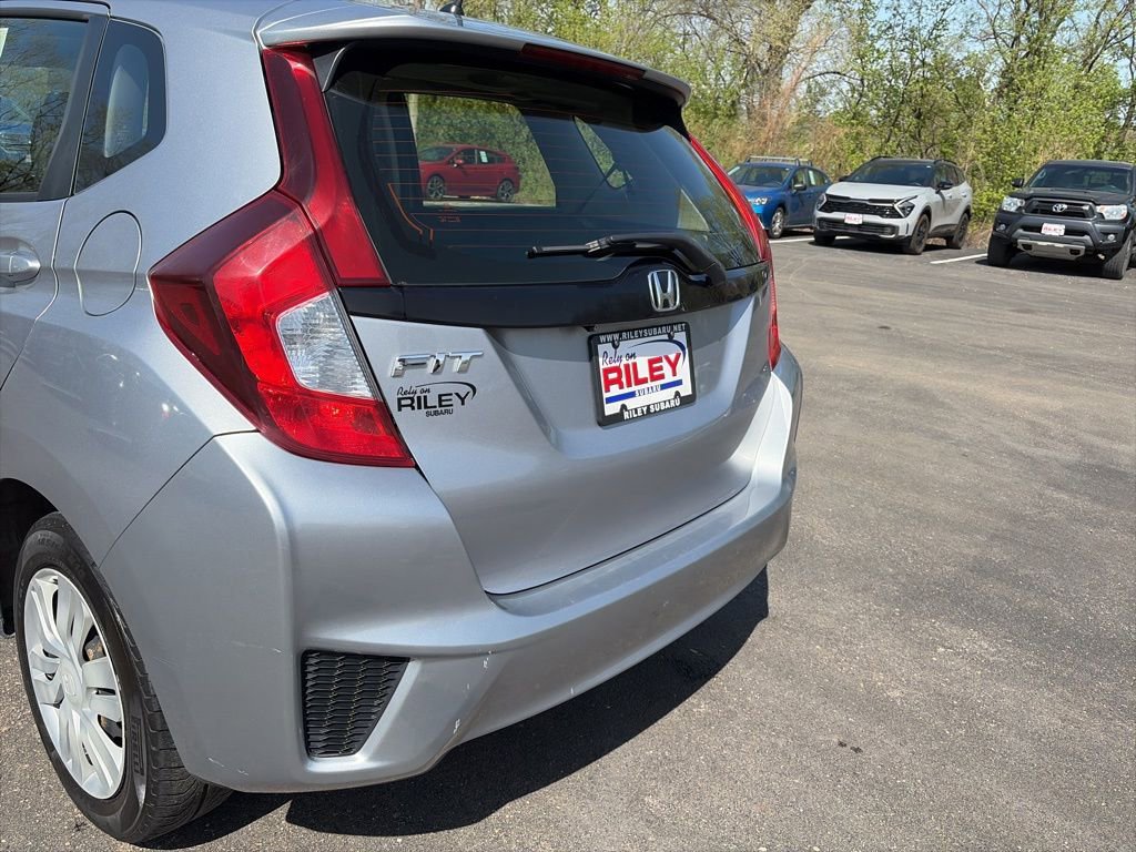 Used 2017 Honda Fit LX image 16