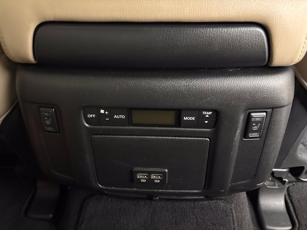 Used 2017 Nissan Armada Platinum w/ Captain Seat Package RWD image 12