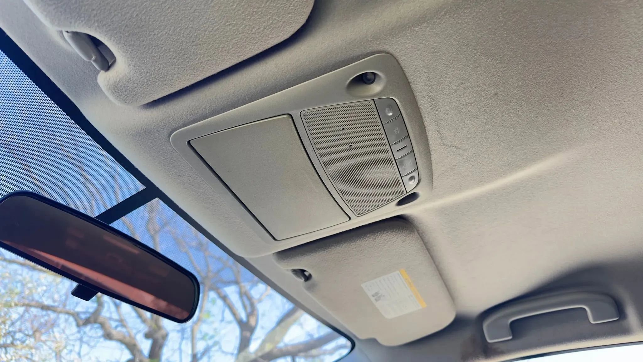 Used 2018 Nissan Sentra S image 19