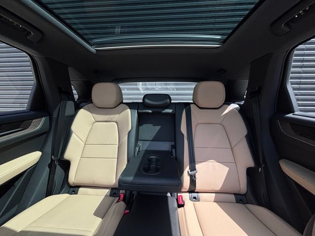 New 2026 Porsche Cayenne S AWD/4WD image 28