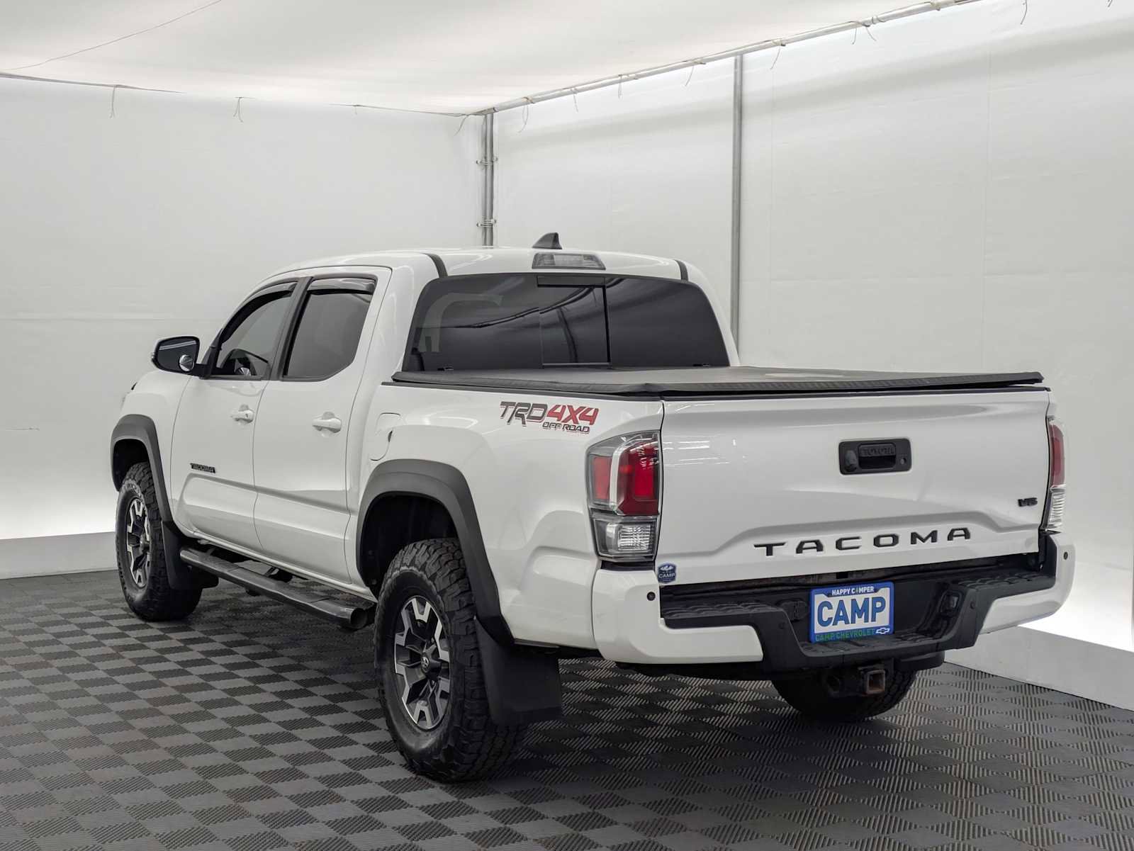 Used 2020 Toyota Tacoma TRD Off-Road w/ TRD Premium Off Road Package image 4