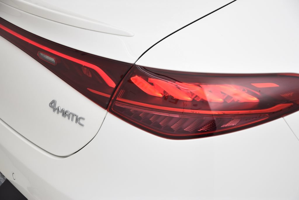 Used 2023 Mercedes-Benz EQE 500 4MATIC Sedan image 14