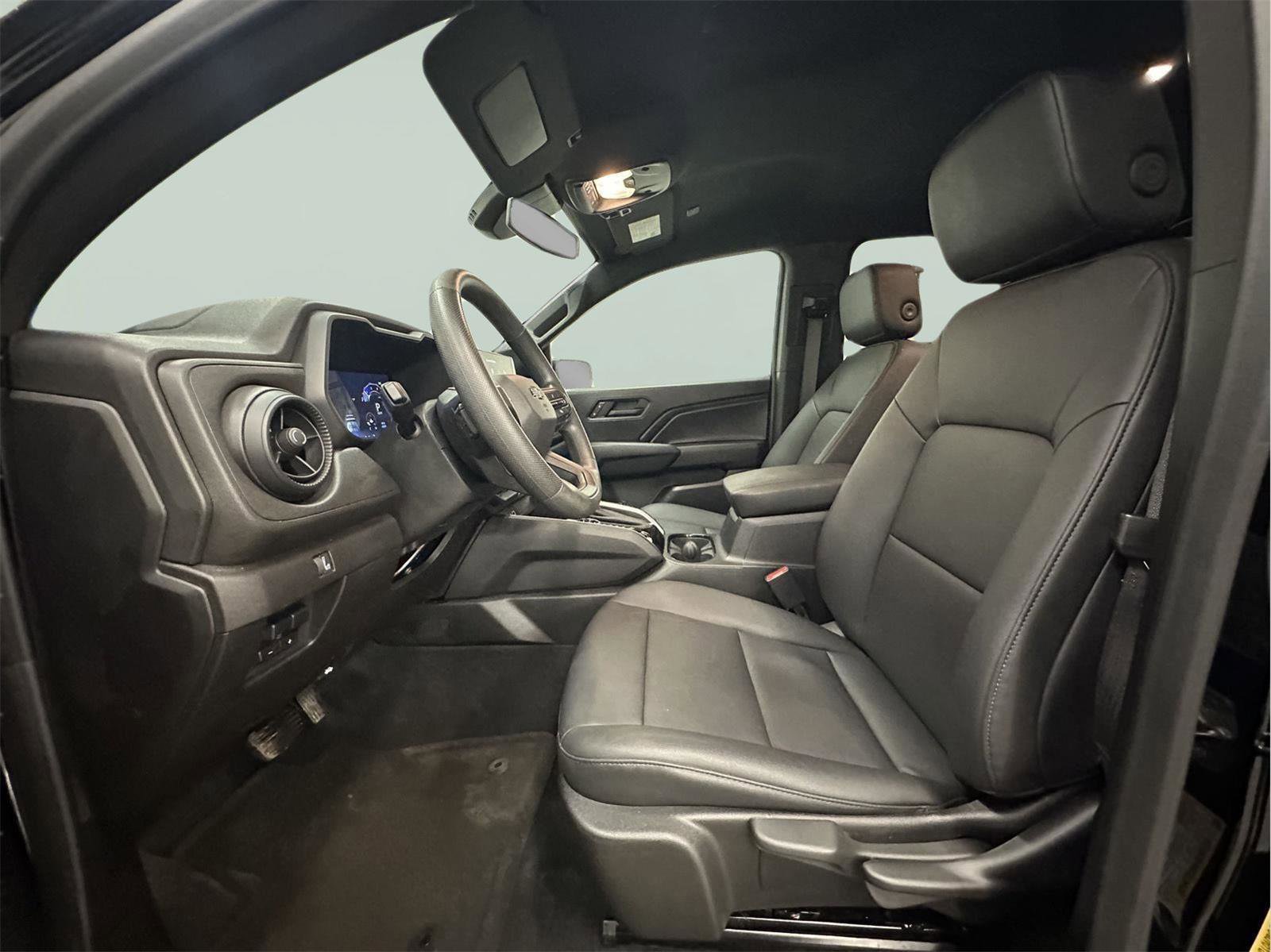 Certified 2024 Chevrolet Colorado Trail Boss w/ LPO, Dark Essentials Package image 21