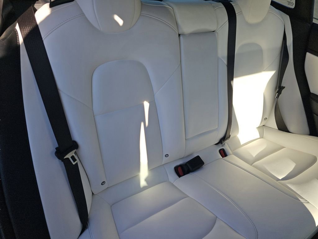 Used 2018 Tesla Model 3 Long Range image 20