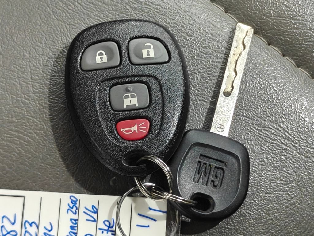 Used 2023 GMC Savana 2500 LS w/ Driver Convenience Package RWD image 13