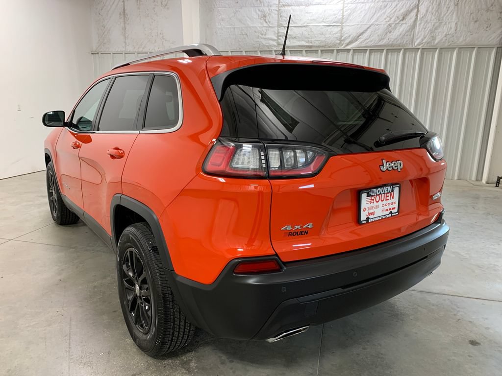 Used 2021 Jeep Cherokee Latitude Lux AWD/4WD image 24