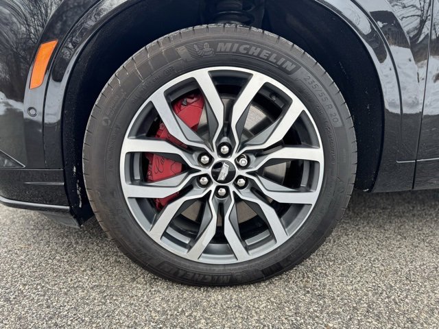 Used 2024 Cadillac XT6 Sport w/ Technology Package image 2