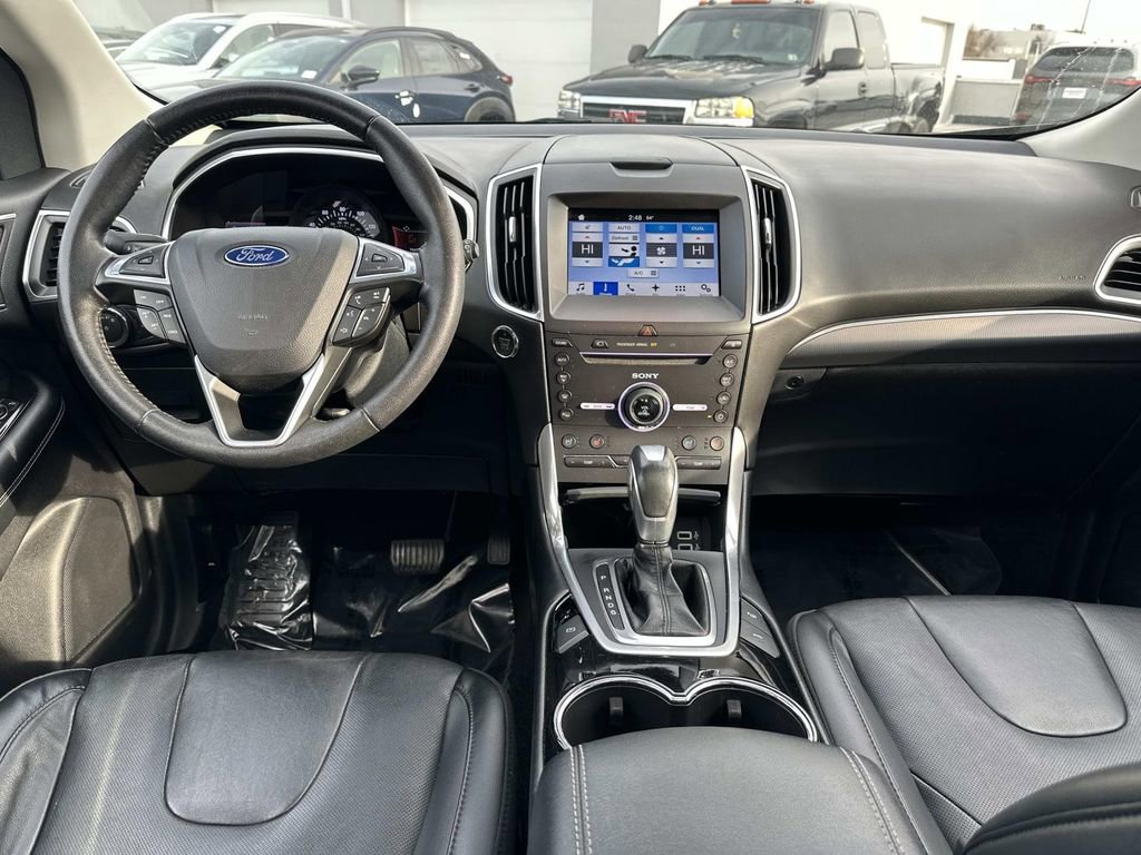 Used 2016 Ford Edge Titanium w/ Equipment Group 302A image 10