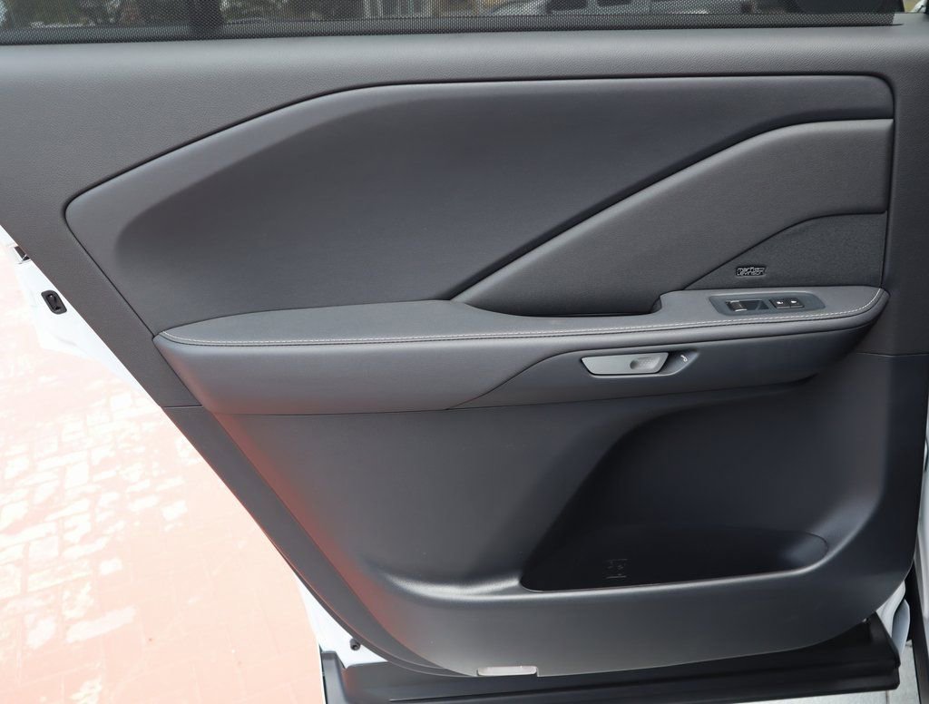Used 2026 Lexus TX 500h AWD image 25