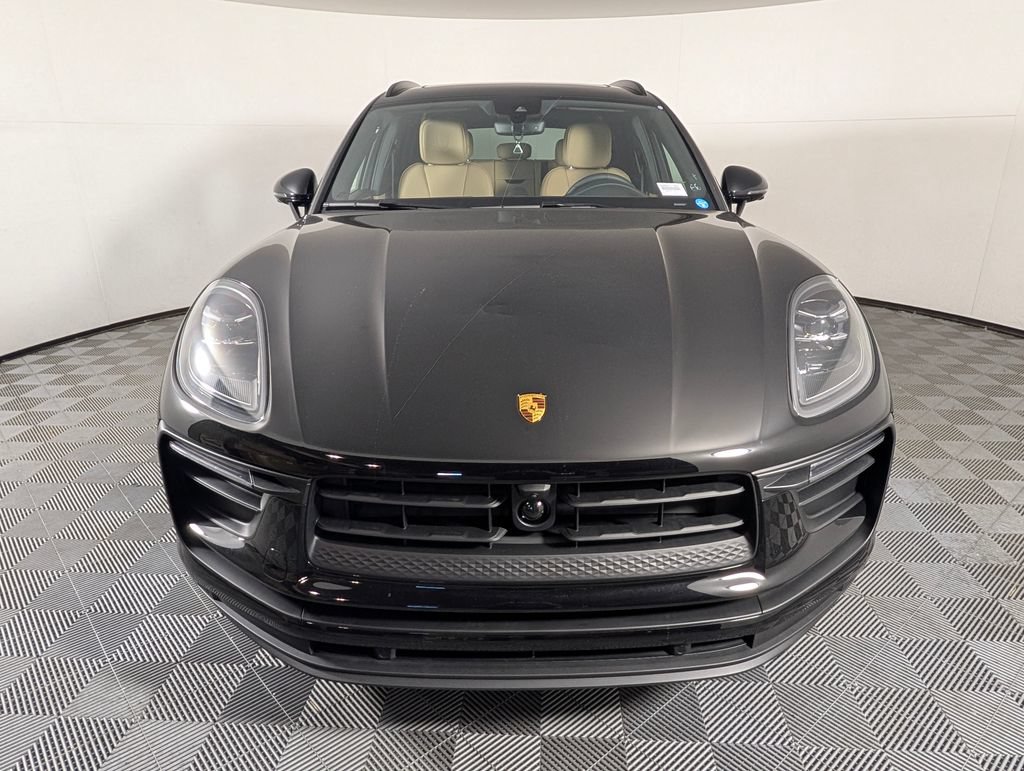 New 2026 Porsche Macan AWD/4WD image 10