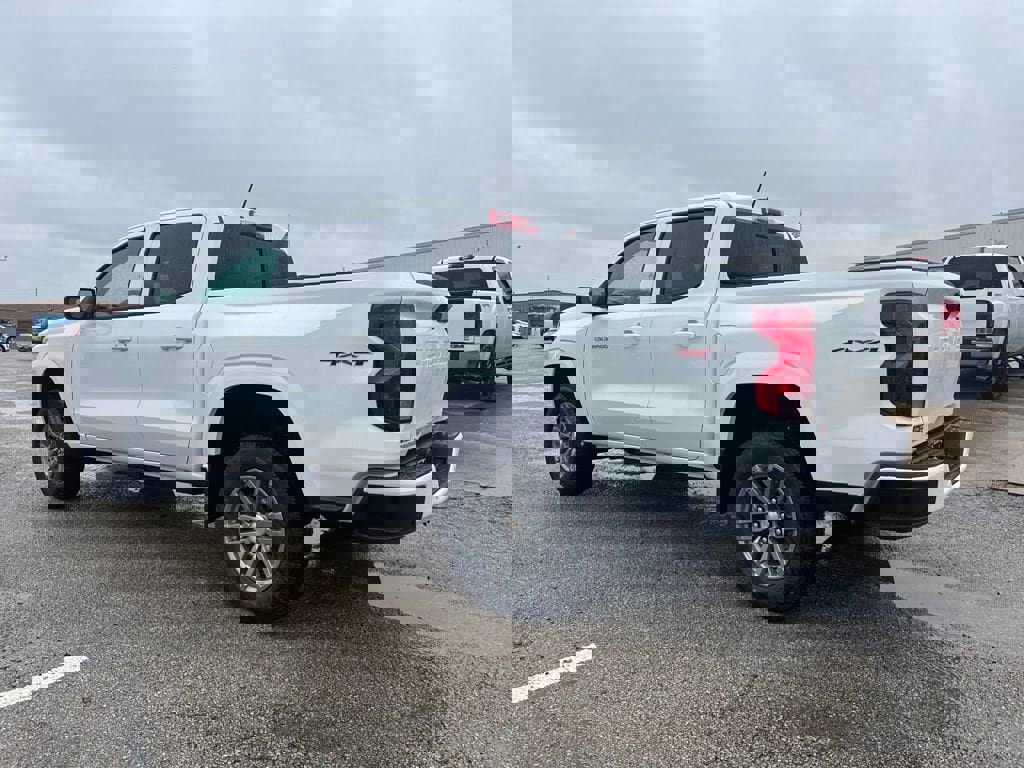 New 2026 Chevrolet Colorado LT image 3