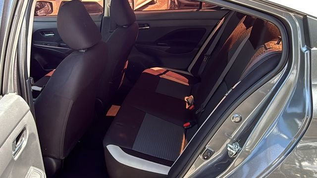 Used 2021 Nissan Versa SV image 16