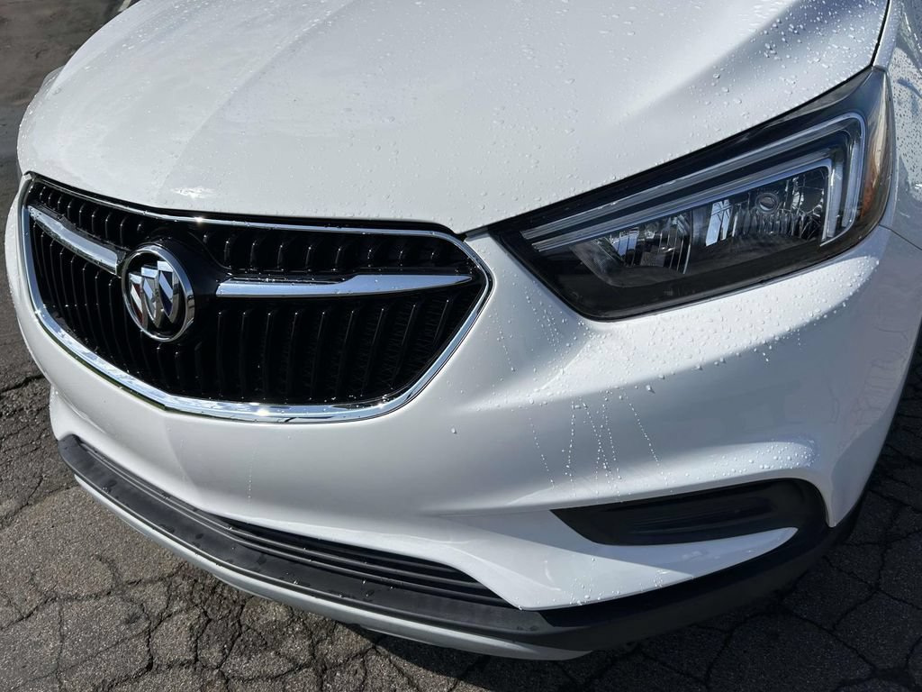 Used 2021 Buick Encore Preferred FWD image 9