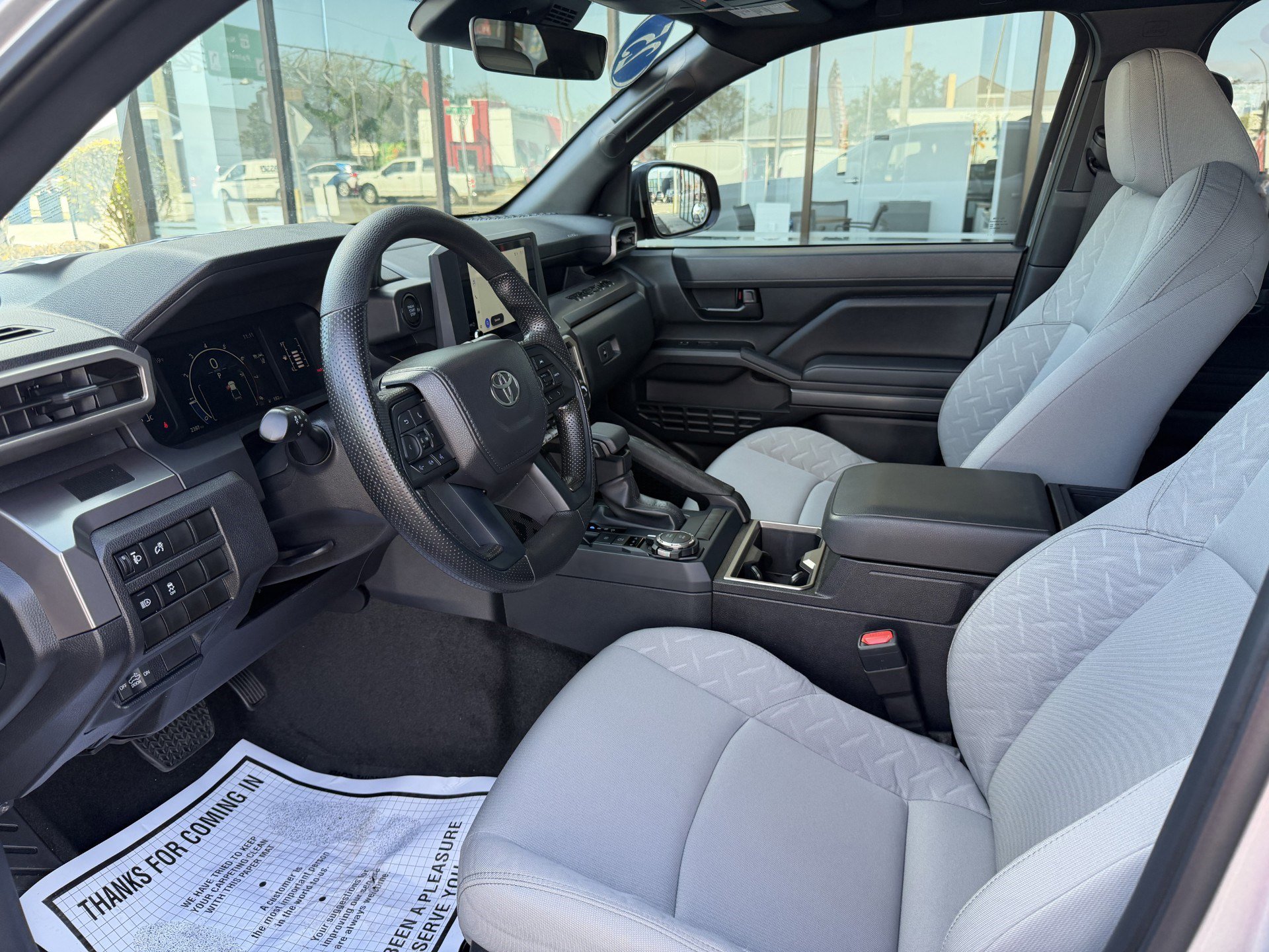 Used 2025 Toyota Tacoma SR5 image 9