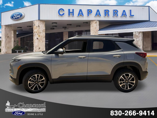 Used 2025 Chevrolet TrailBlazer LT AWD/4WD image 3