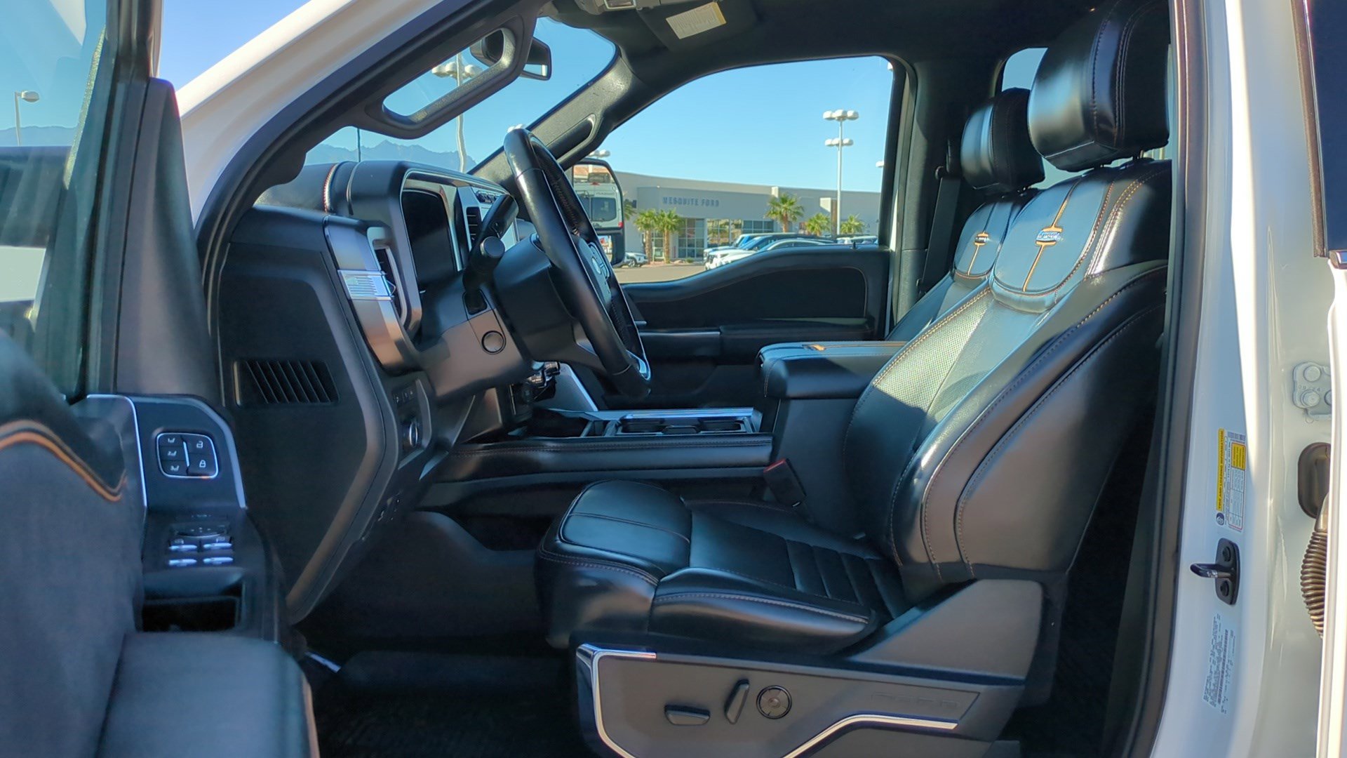 Used 2024 Ford F250 Platinum image 15