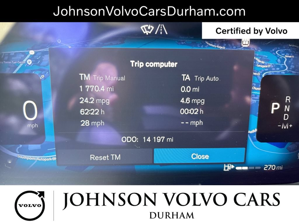 Certified 2025 Volvo XC90 B5 Core AWD/4WD image 11