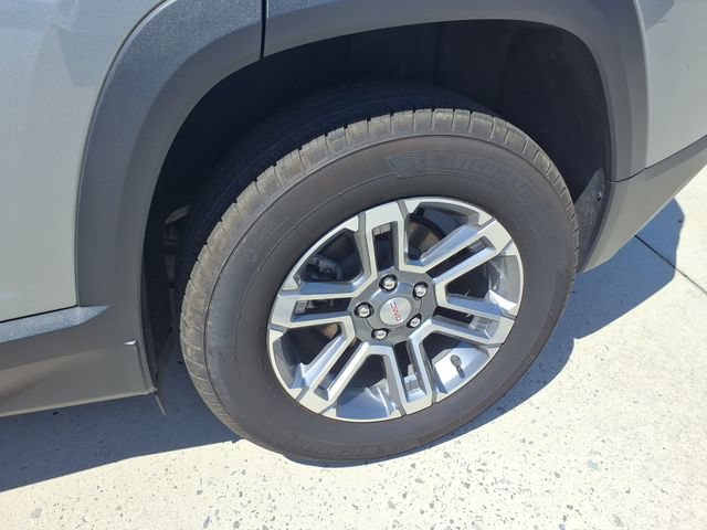 Used 2026 GMC Terrain Elevation w/ Technology Package II FWD image 28