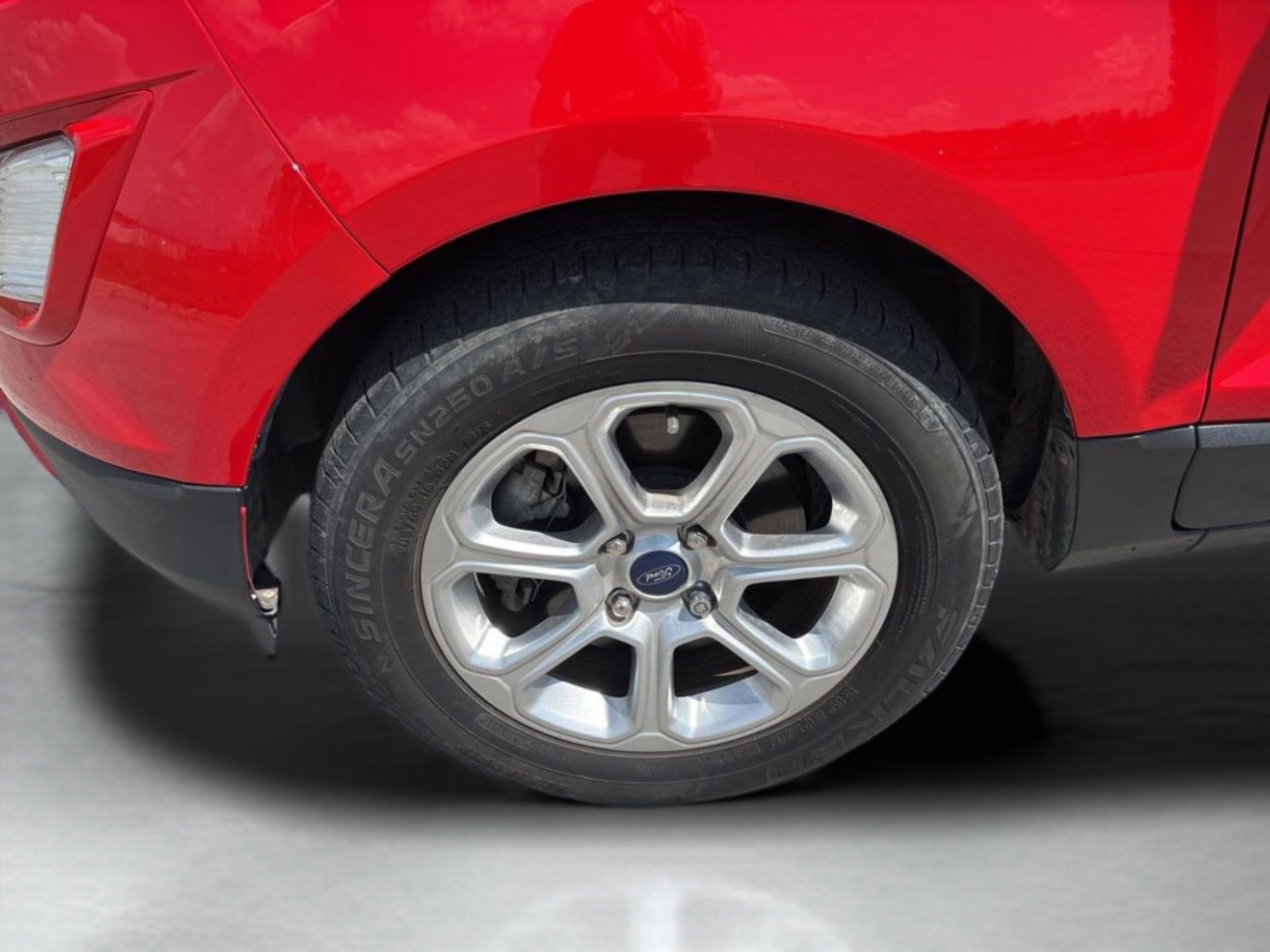 Used 2020 Ford EcoSport SE w/ SE Convenience Package FWD image 40
