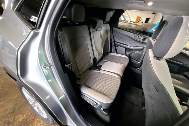 Used 2022 Ford Escape SE w/ Convenience Package image 28
