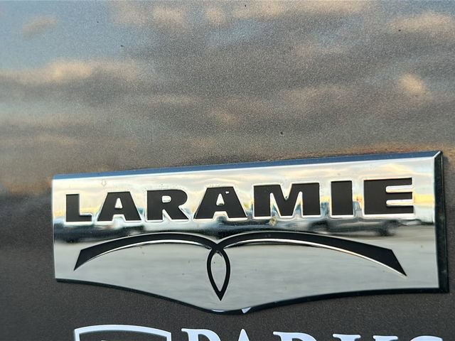 Used 2018 RAM 1500 Laramie image 36