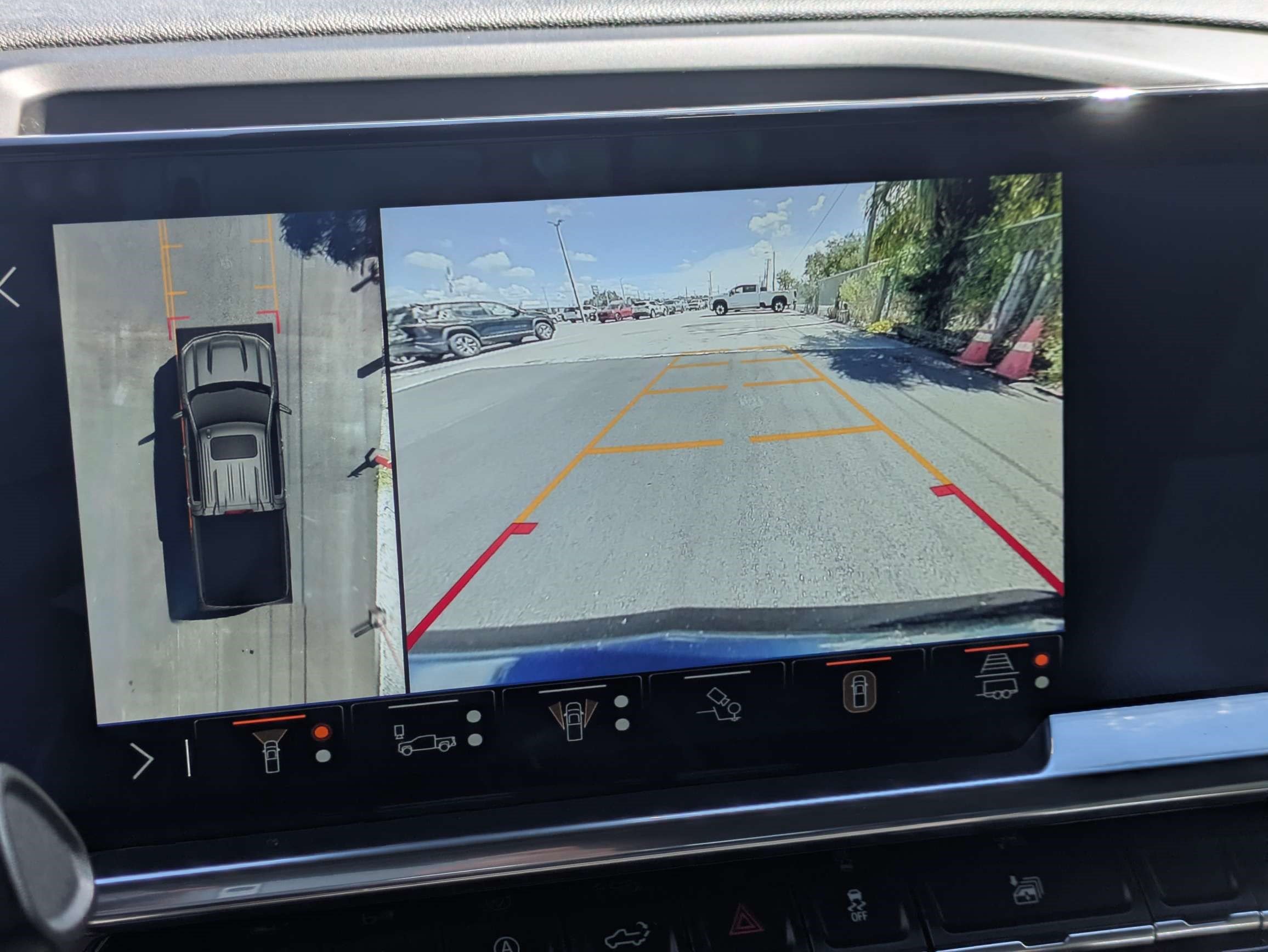 Used 2024 Chevrolet Silverado 1500 LT w/ Safety Package RWD image 19