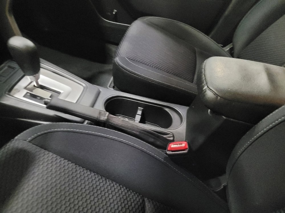 Used 2015 Subaru Forester 2.5i Premium w/ All-Weather Package image 26