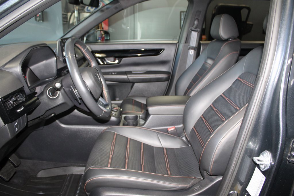 Used 2023 Honda CR-V Sport Touring image 12