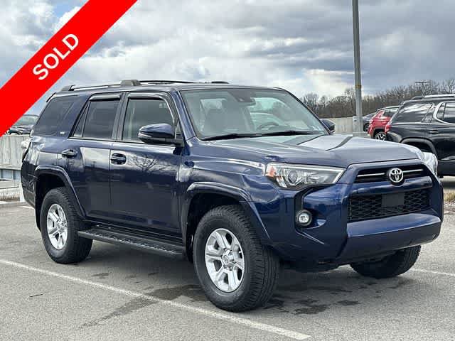 Used 2021 Toyota 4Runner SR5 Premium w/ Moonroof Package AWD/4WD image 34