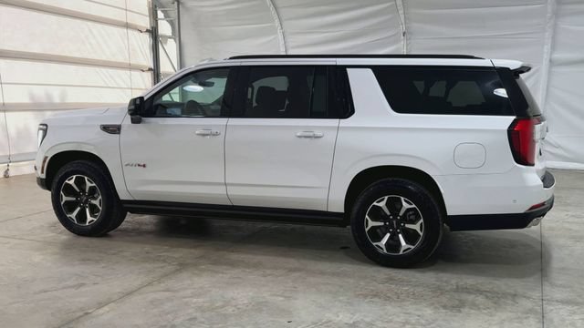 New 2026 GMC Yukon XL AT4 w/ AT4 Premium Plus Package AWD/4WD image 6