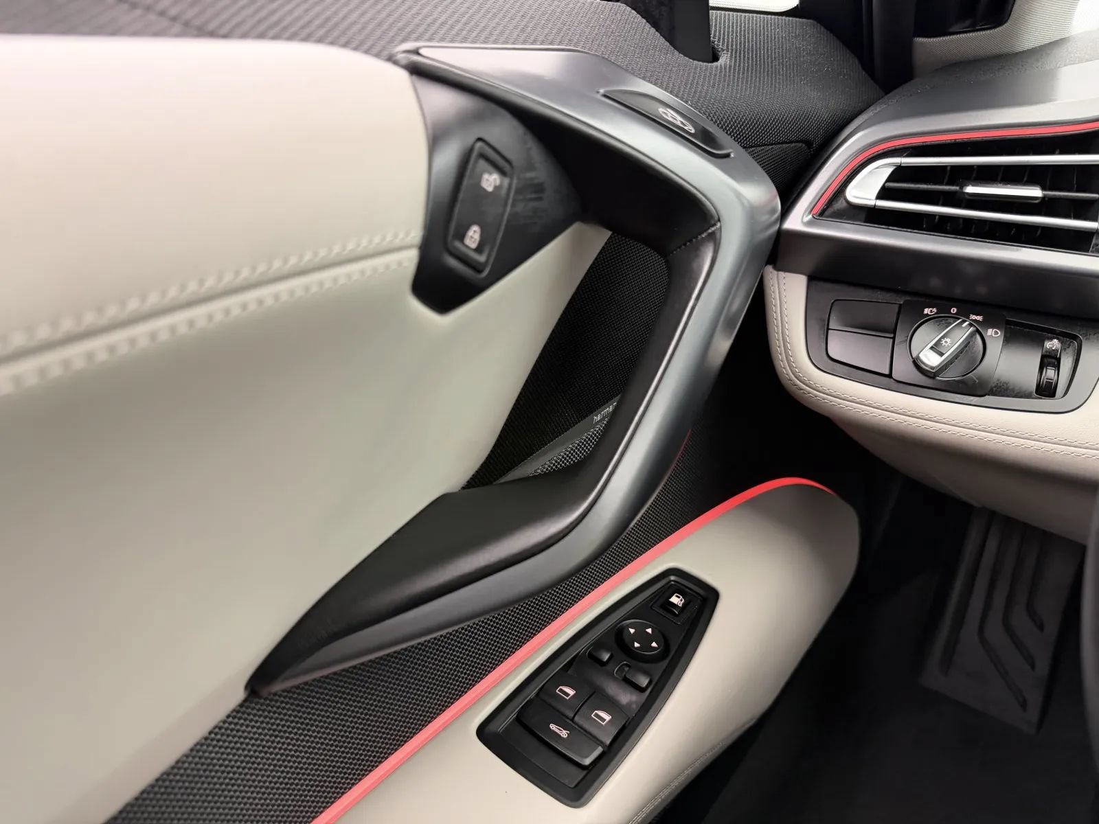 Used 2016 BMW i8 AWD/4WD image 14