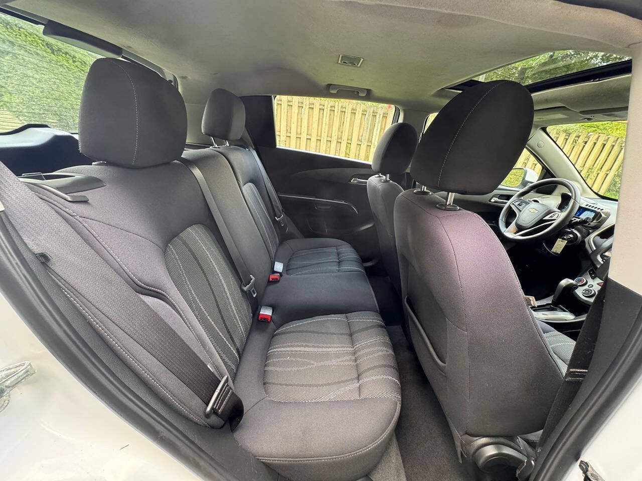Used 2015 Chevrolet Sonic LT w/ Fun and Sun Package FWD image 12