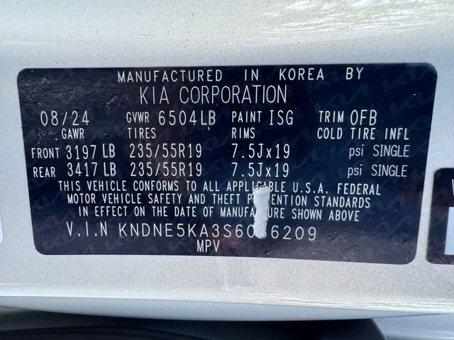 Used 2025 Kia Carnival SX w/ SX Dark Edition Package FWD image 29