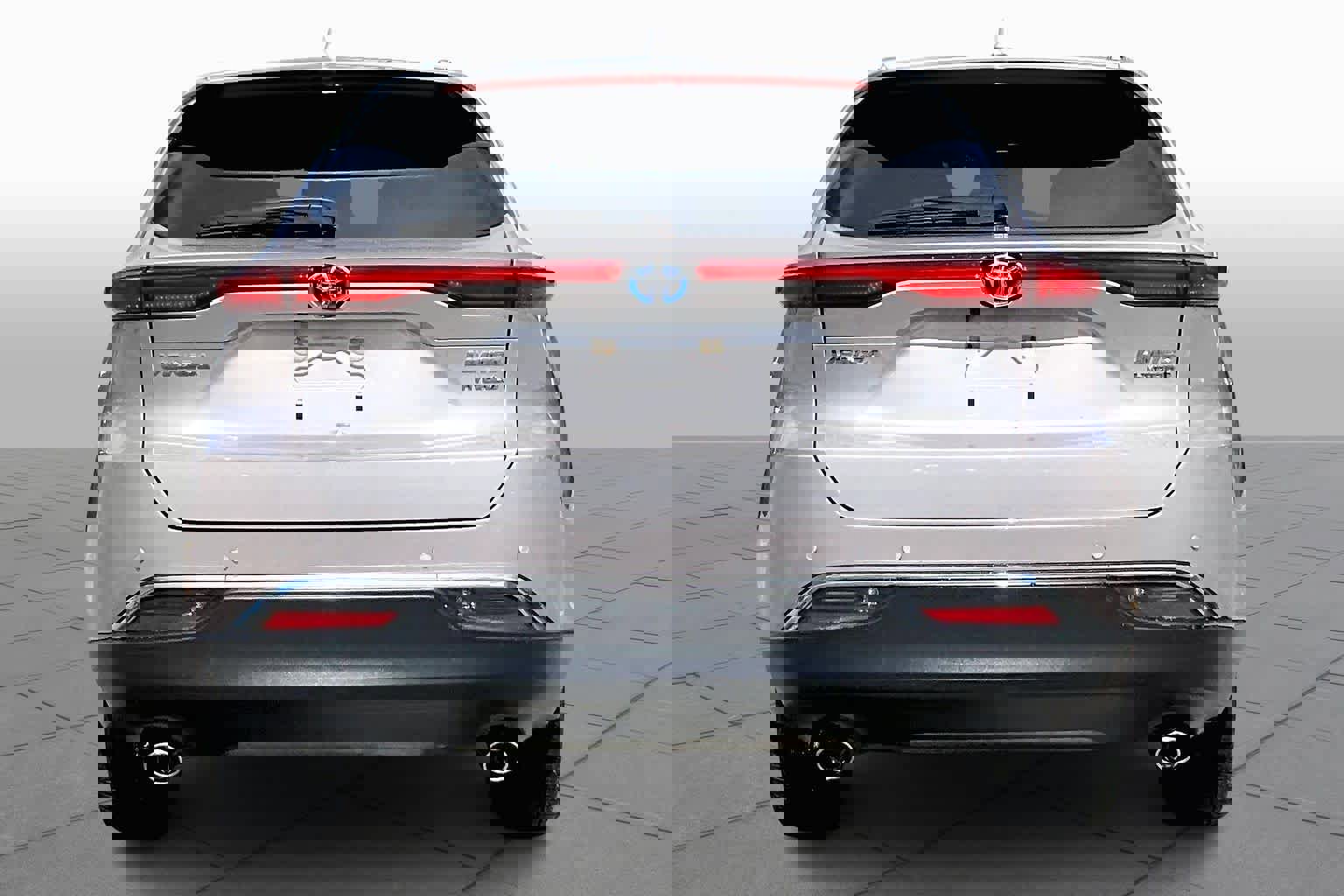 Used 2021 Toyota Venza Limited w/ Advanced Technology Package image 5