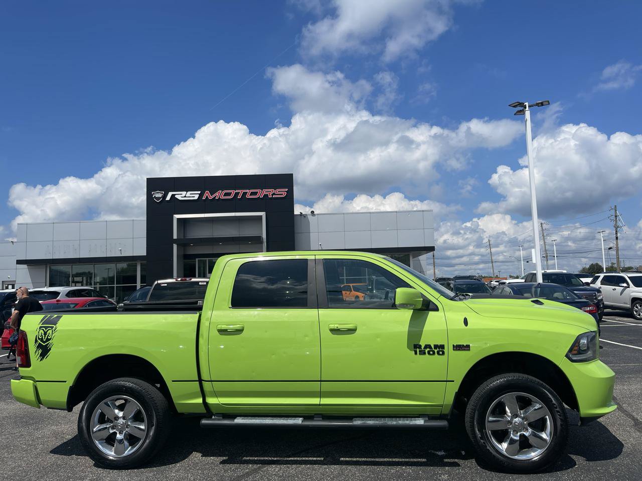 Used 2017 RAM 1500 Sport w/ Sublime Green Sport Package AWD/4WD image 15