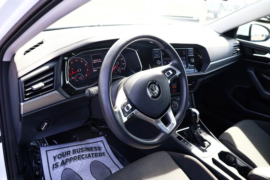 Used 2021 Volkswagen Jetta S image 14